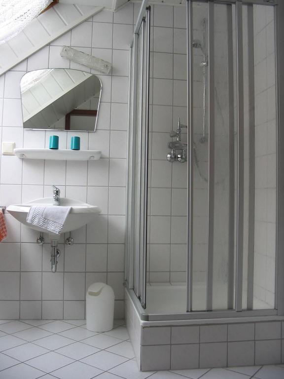 Pension Zur Harburg Hotell Uslar Rom bilde